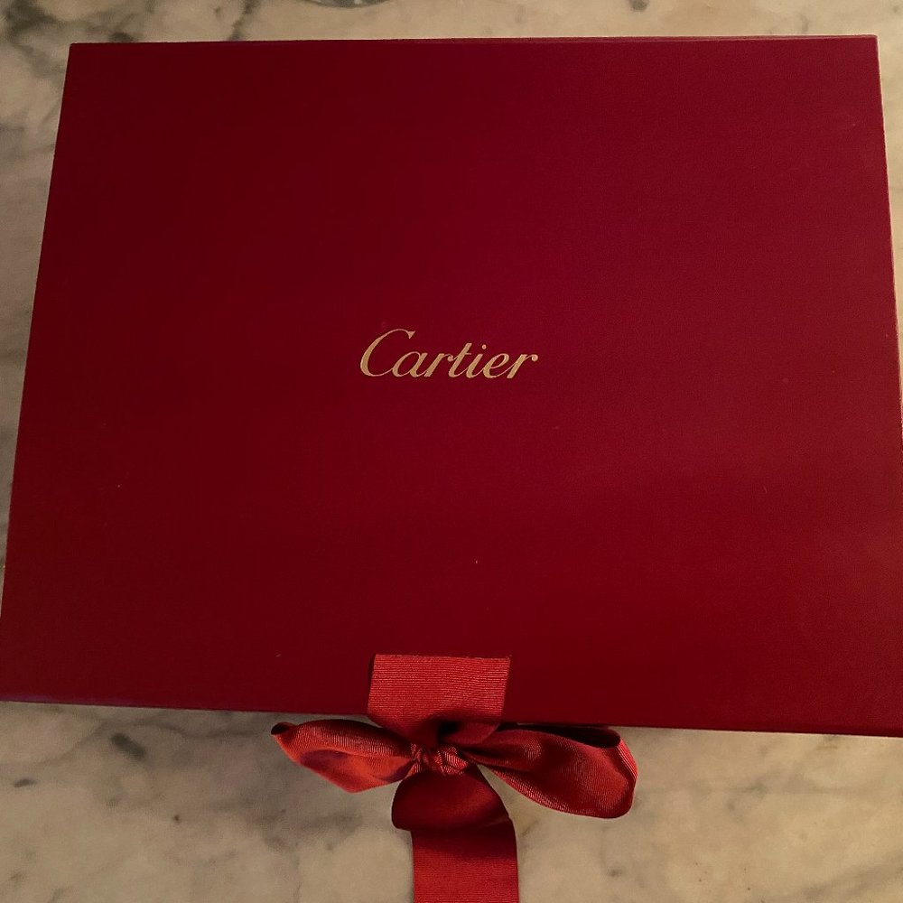 CARTIER EXTRA-LARGE GIFT BOX